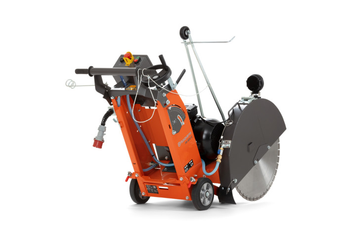 Купити Нарізувач швів Husqvarna FS 600 E (9704929-02). Офіційний магазин Хускварна Україна, фірмова гарантія з доставкою по Украіні