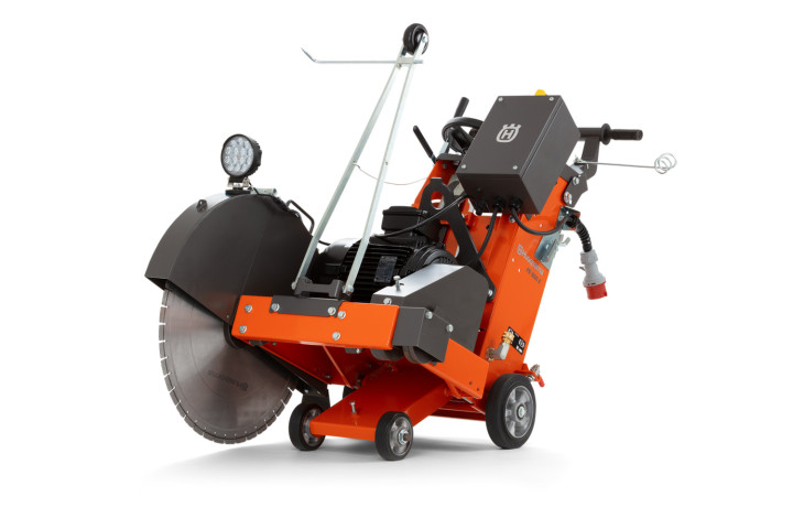 Купити Нарізувач швів Husqvarna FS 600 E (9704929-02). Офіційний магазин Хускварна Україна, фірмова гарантія з доставкою по Украіні
