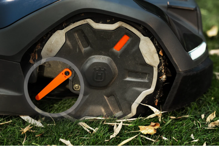 Купити Очисник коліс робота Husqvarna 5462600-01. Офіційний магазин Хускварна Україна, фірмова гарантія з доставкою по Украіні