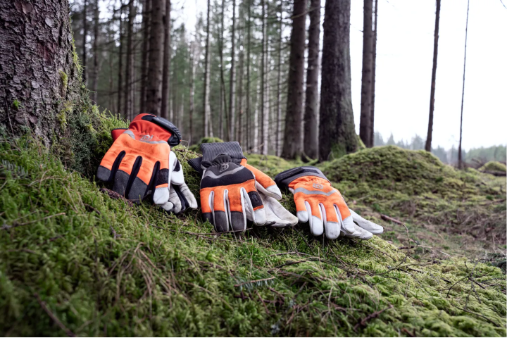 Купить Перчатки Husqvarna Functional, размер 10 (5996498-10). Официальный магазин Хускварна Украина, фирменная гарантия с доставкой по Украине.