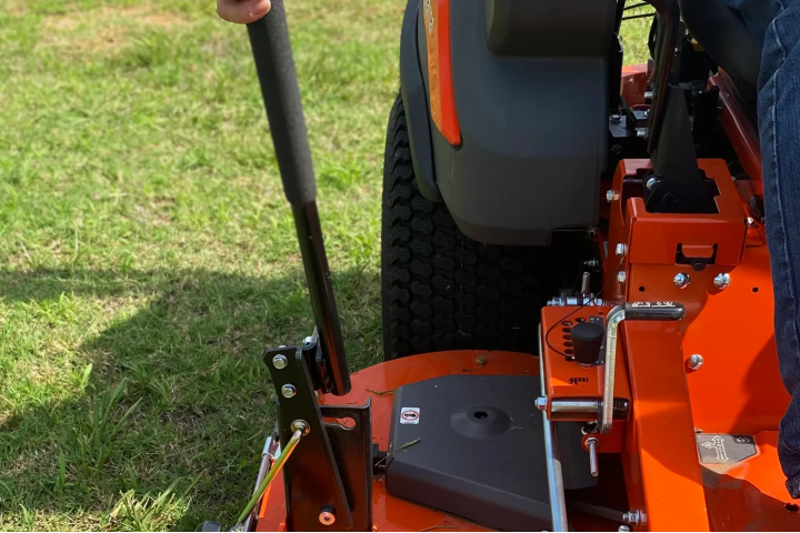 Купить Система контроля выброса Husqvarna (OCDC) (9664887-01). Официальный магазин Хускварна Украина, фирменная гарантия с доставкой по Украине.