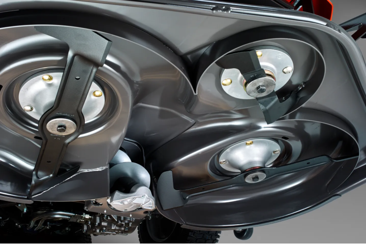 Купити Райдер Husqvarna RC 320Ts AWD (9706212-01). Офіційний магазин Хускварна Україна, фірмова гарантія з доставкою по Украіні