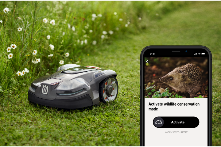 Купити Газонокосарка-робот Husqvarna AM 310E NERA (9706541-11). Офіційний магазин Хускварна Україна, фірмова гарантія з доставкою по Украіні