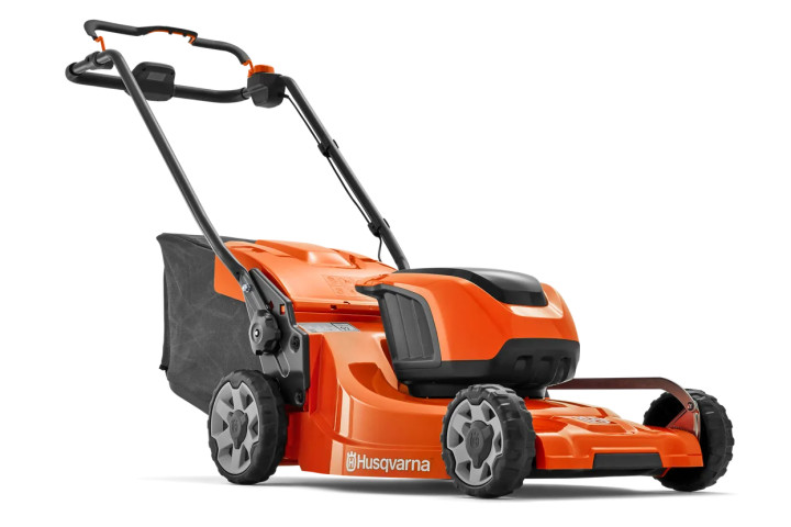 Купити Газонокосарка акумуляторна Husqvarna LC 247iX (9678622-01). Офіційний магазин Хускварна Україна, фірмова гарантія з доставкою по Украіні