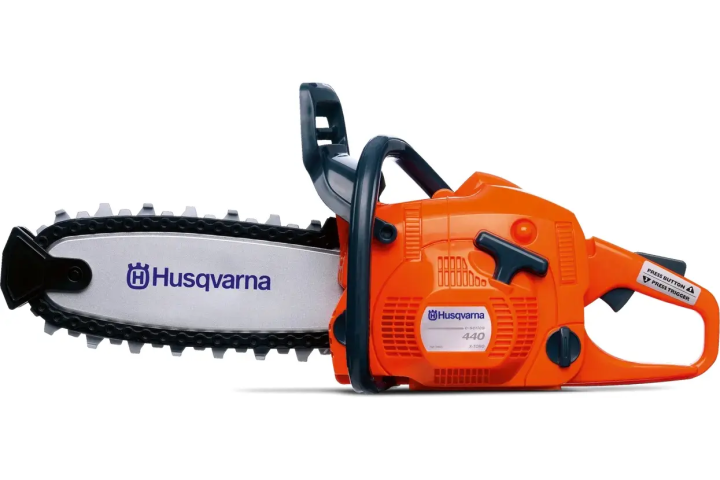 Купити Іграшкова Бензопила 440 Husqvarna в наборі (5864982-01). Офіційний магазин Хускварна Україна, фірмова гарантія з доставкою по Украіні