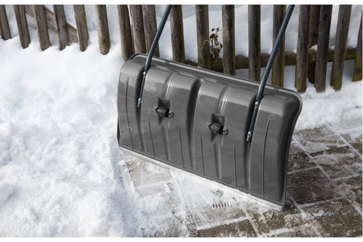 Купити Ківш для прибирання снігу Gardena ClassicLine, 80 см (17560-30.000.00). Офіційний магазин Хускварна Україна, фірмова гарантія з доставкою по Украіні