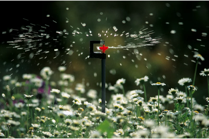 Купити Мікродощувач Gardena Micro-Drip-System круговий 360° (комплект 2 од.) (01369-29.000.00). Офіційний магазин Хускварна Україна, фірмова гарантія з доставкою по Украіні