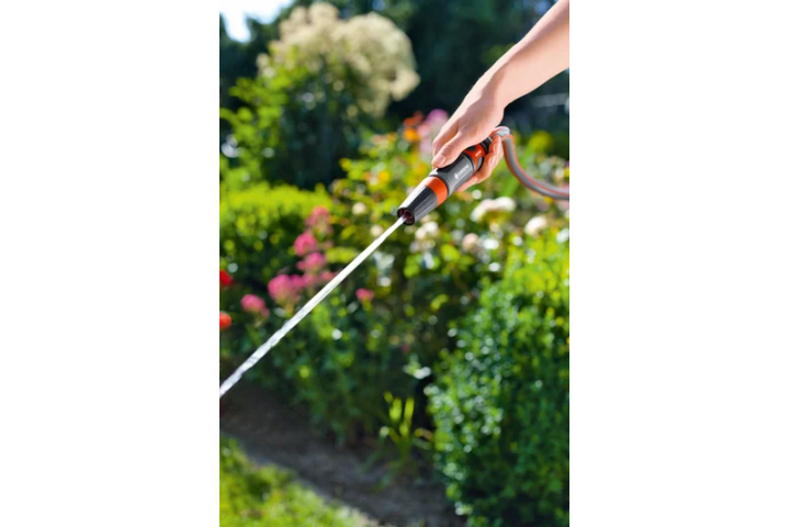 Купить Наконечник для полива Gardena Classic с соединителем 13 мм (1/2") (18288-20.000.00). Официальный магазин Хускварна Украина, фирменная гарантия с доставкой по Украине.