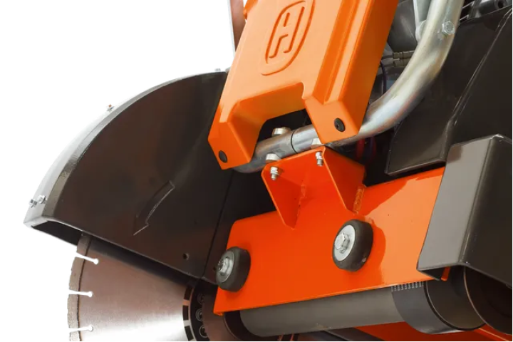 Купити Нарізувач швів Husqvarna FS524 24"/600мм 1" (9670461-02). Офіційний магазин Хускварна Україна, фірмова гарантія з доставкою по Украіні