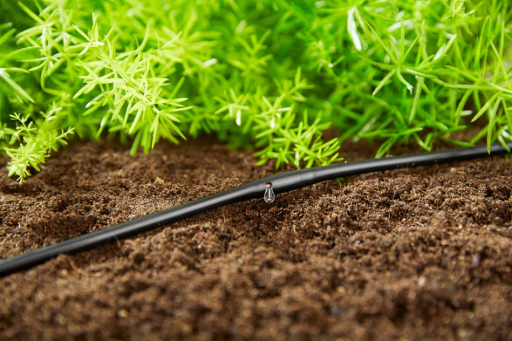 Купити Шланг Gardena для мікрокапельного поливу, 4,6 мм (3/16"), 15 м (01362-20.000.00). Офіційний магазин Хускварна Україна, фірмова гарантія з доставкою по Украіні
