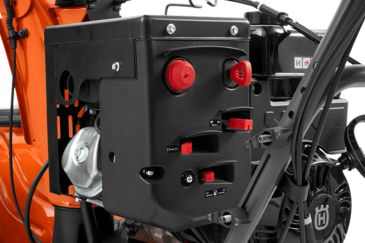 Купити Снігоочисник Husqvarna ST 327 (9705290-01). Офіційний магазин Хускварна Україна, фірмова гарантія з доставкою по Украіні