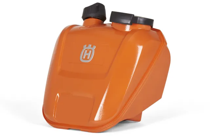 Купити Віброплита Husqvarna LF130 LAT (бензин) (9678966-01). Офіційний магазин Хускварна Україна, фірмова гарантія з доставкою по Украіні