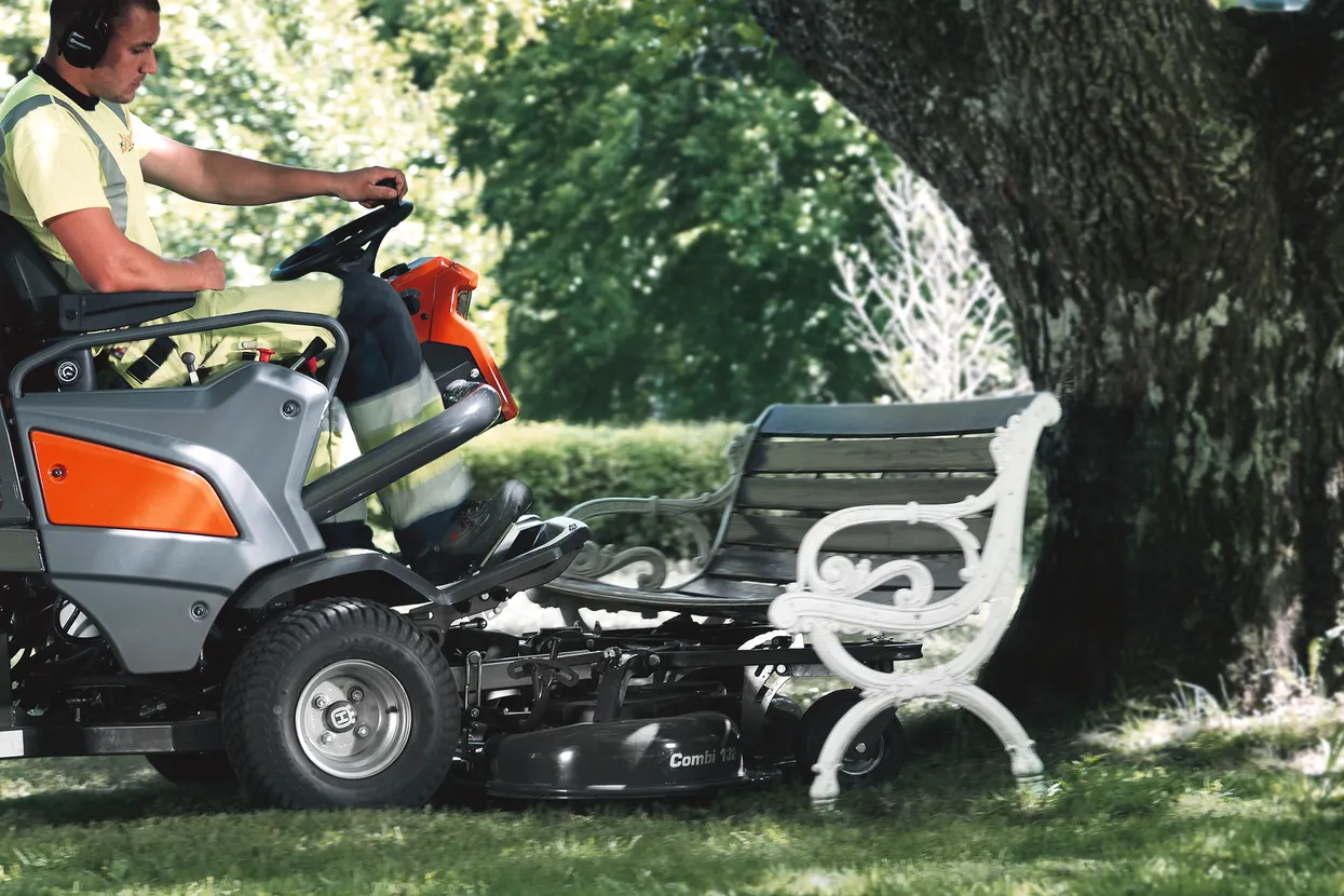 Mowing accessibility